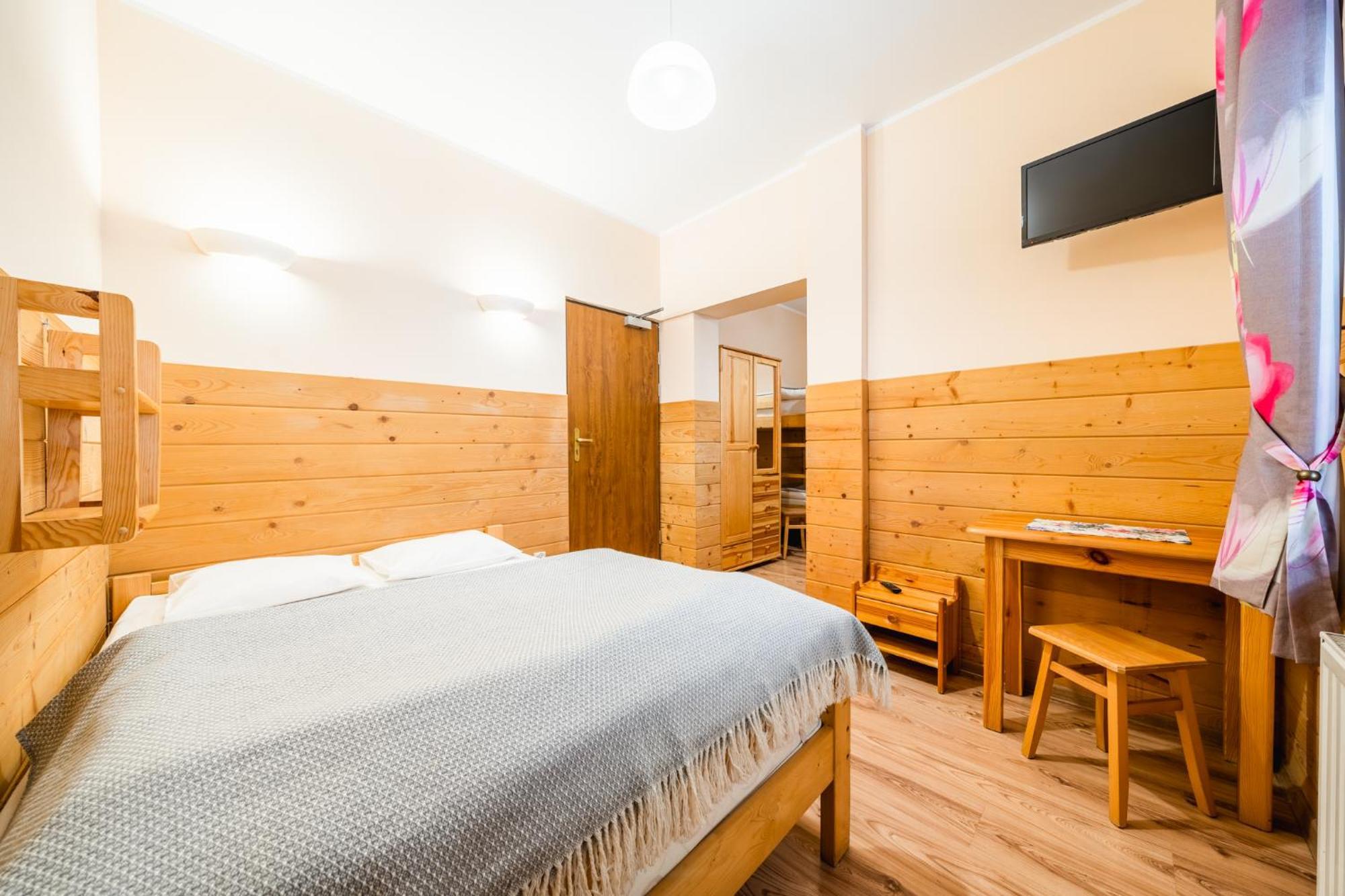 Hotel Schronisko Pttk Orlica à Szczawnica Extérieur photo