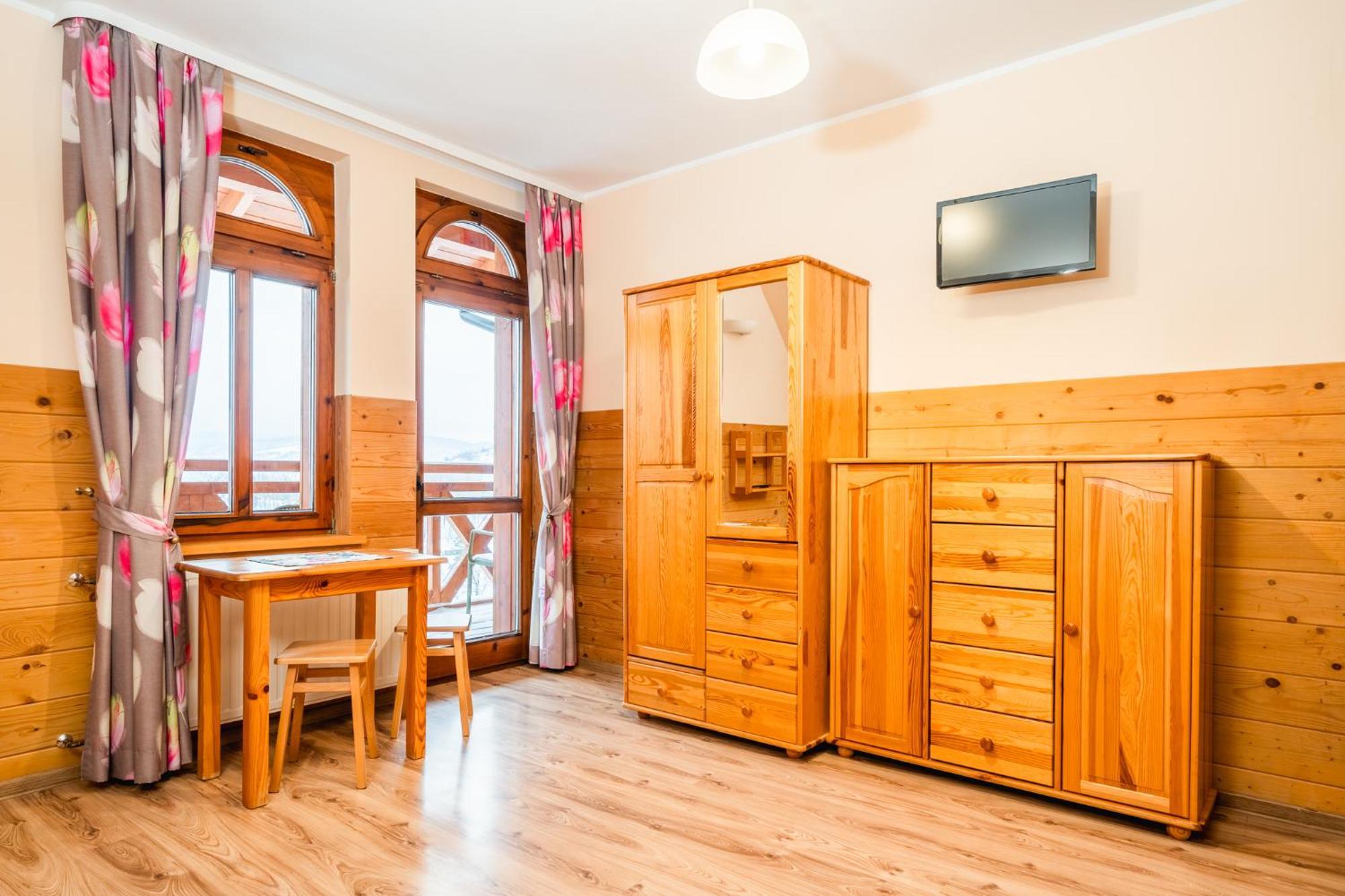 Hotel Schronisko Pttk Orlica à Szczawnica Extérieur photo