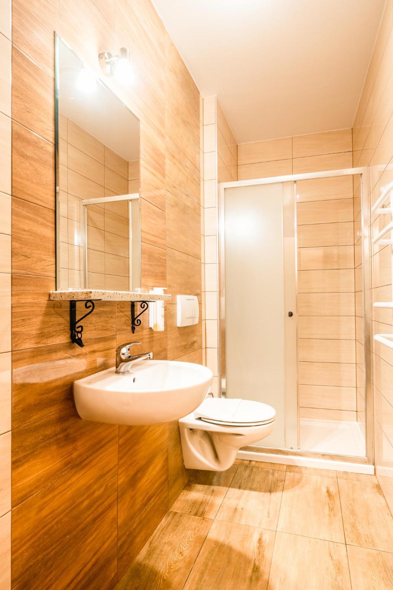 Hotel Schronisko Pttk Orlica à Szczawnica Extérieur photo