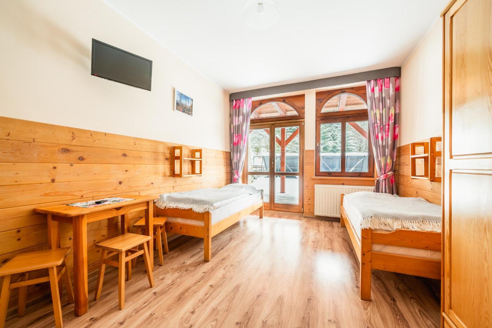 Hotel Schronisko Pttk Orlica à Szczawnica Extérieur photo
