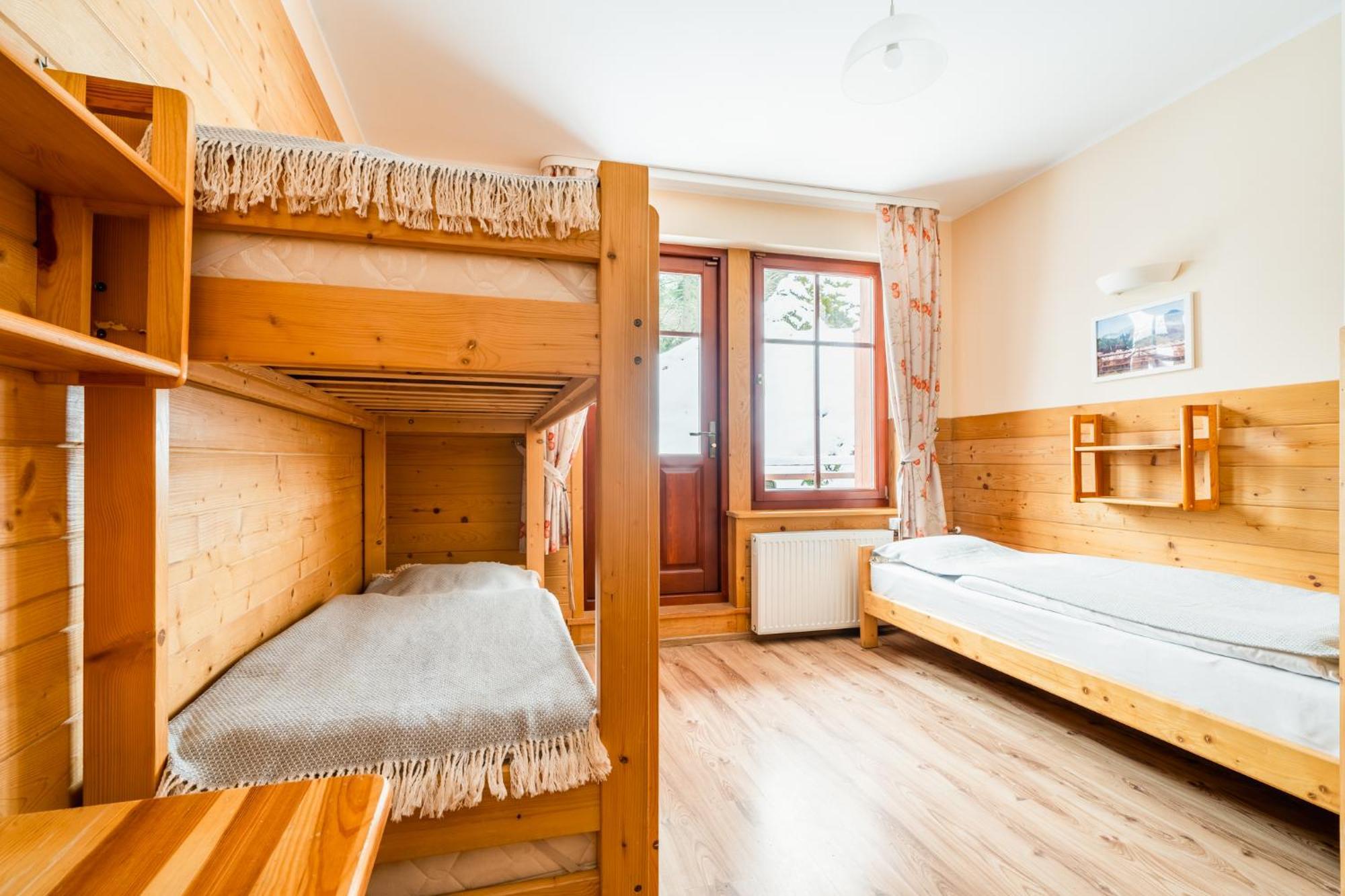 Hotel Schronisko Pttk Orlica à Szczawnica Extérieur photo